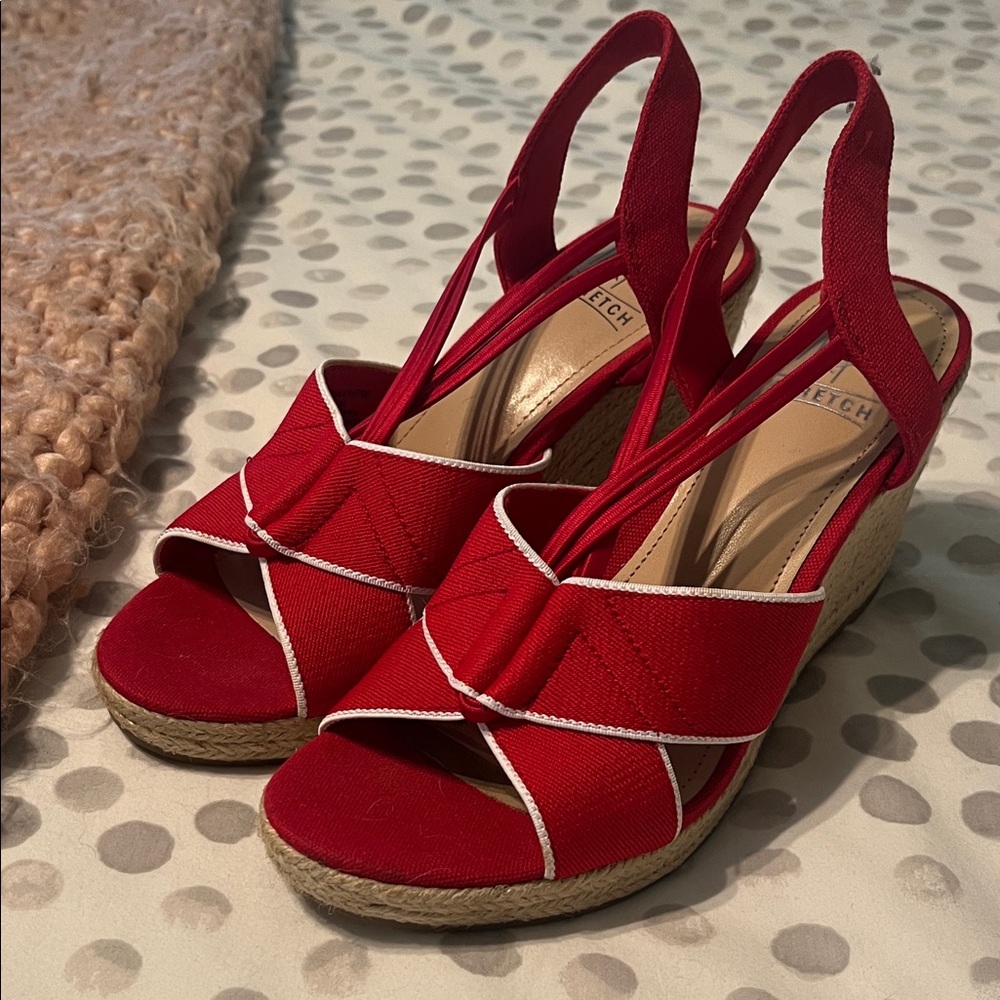 Chic Red Espadrille Wedges